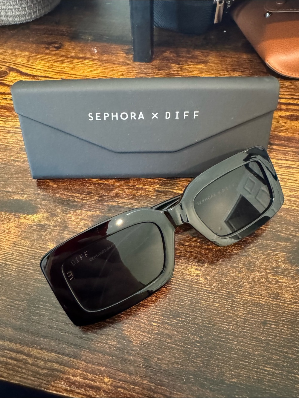 Sephora x DIFF Black Rectangular Sunglasses